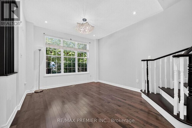 Photo - 9 Pascoe Dr