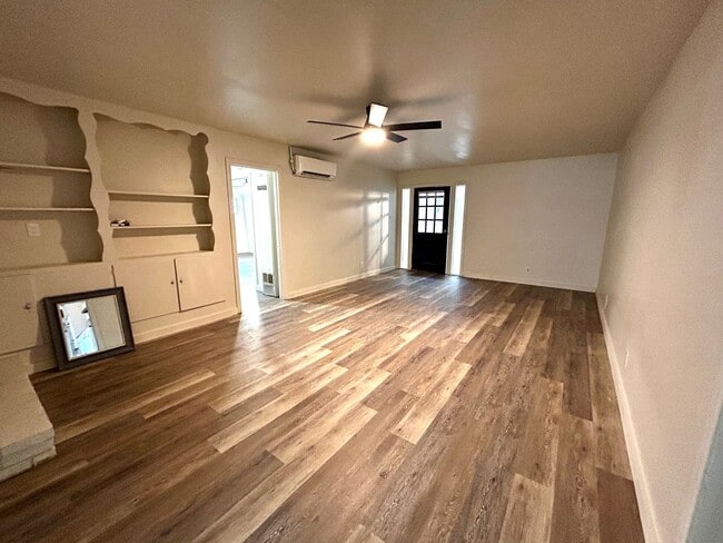 Photo - 3304 Tom Green St