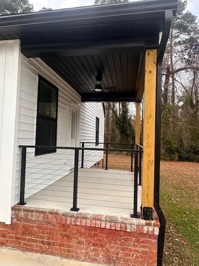 Photo - 1211 West Dr