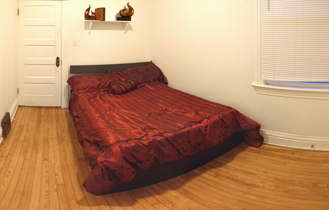 Photo - 258 S Grant St