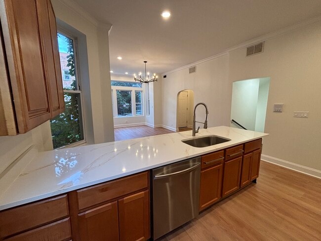 Building Photo - 2608 W Evergreen Ave Unit 1 Rental