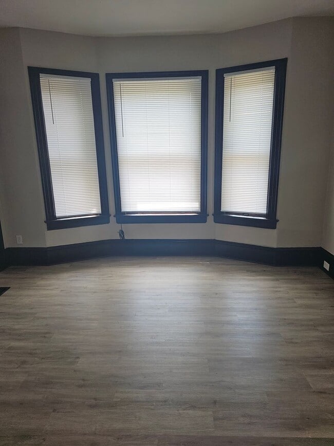 Photo - 602 E 14th St Unit 602 Apt. 2