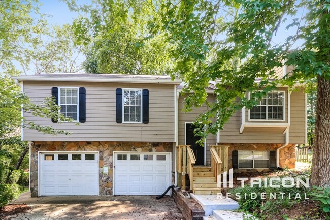 Photo - 1025 Brenton Dr NW House