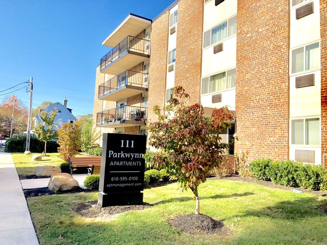 Parkwynn Apartments in Ridley Park! - Parkwynn Apartments