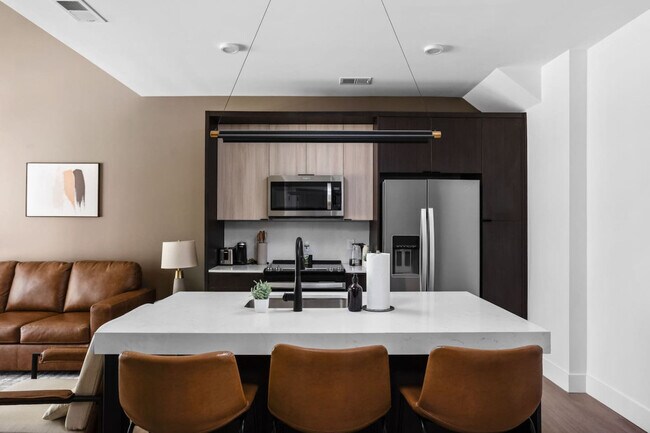 Photo - 421 N Pennsylvania St Unidad ID1313959P