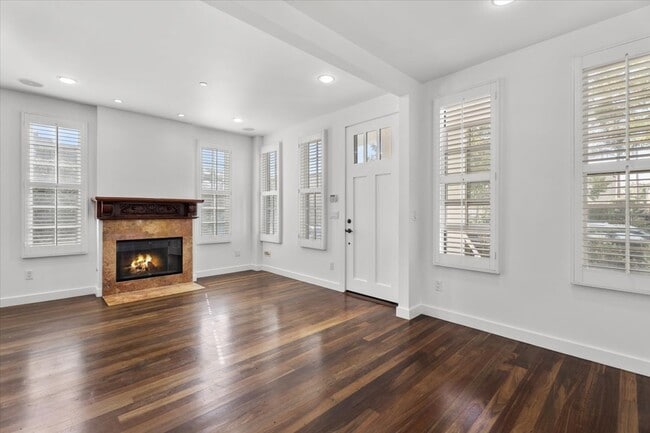 Photo - 1229 22nd St Townhome