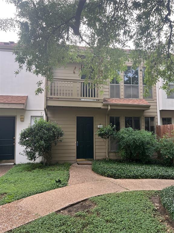 Photo - 2100 Tanglewilde St Condo Unit 253