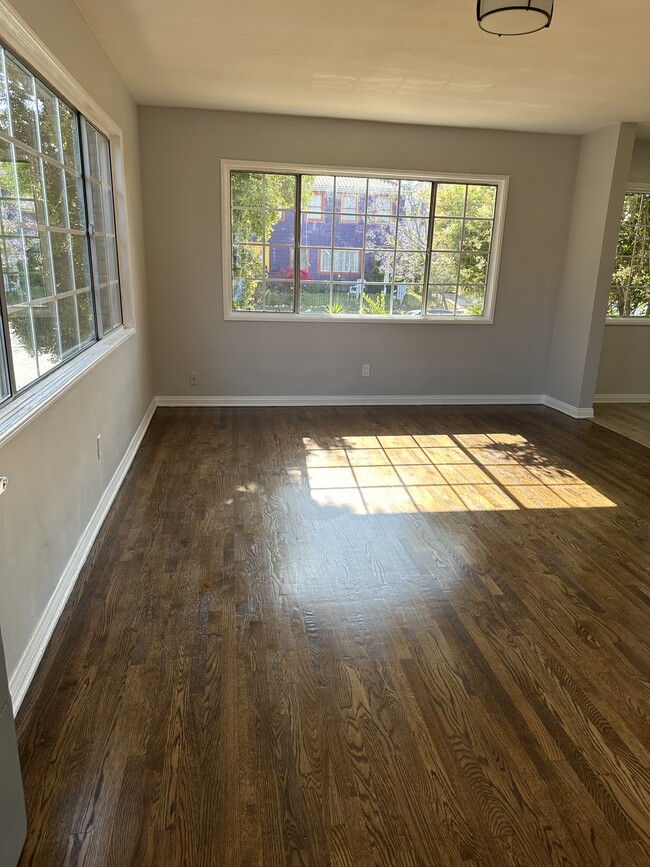 living room - 4419 Sunset Dr Apartamentos Unidad 1