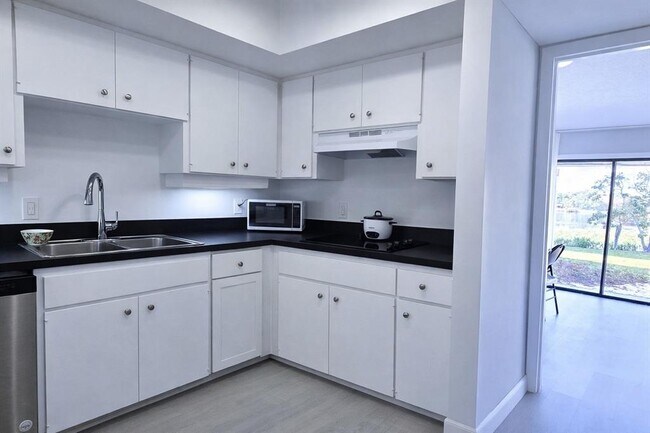 Photo - 1502 Lake Buckeye Rd