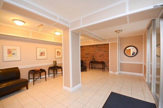 Photo - 2336 N Commonwealth Ave Unit 403