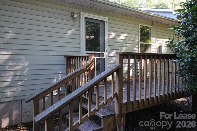 Photo - 72 Windwood Dr