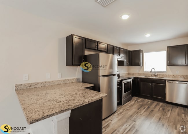 Building Photo - 9313 N Travis Dr Rental