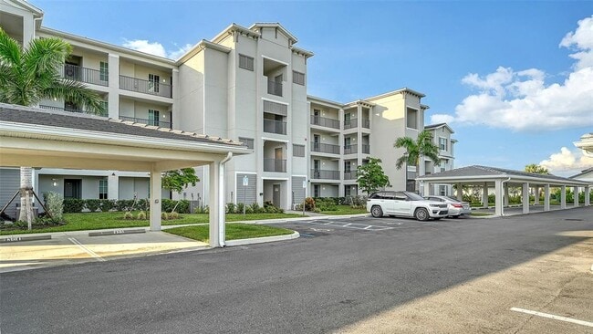 Building Photo - 12140 Wellen Golf St Unit 306 Rental
