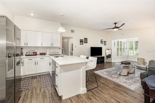 Photo - 2721 E Marks St