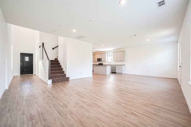 Photo - 1001 Laguna Cv Dr