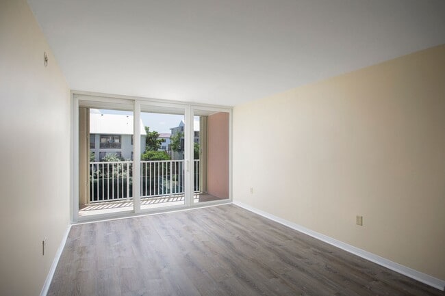 Photo - 2 Bedroom 2 Bathroom in Santa Clara Condo