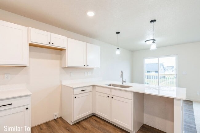 Photo - MODERN FINISHES! 3 Bedroom, 2 Bath Home in Altoona
