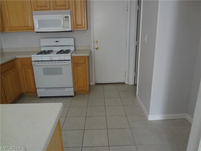 5328 Desert Columbine Ct