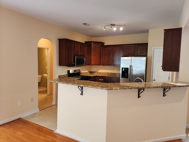 Photo - Beautiful 5 Bedroom Home in Watermill Subdivision!