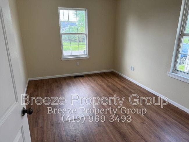 Photo - 616 Hope St