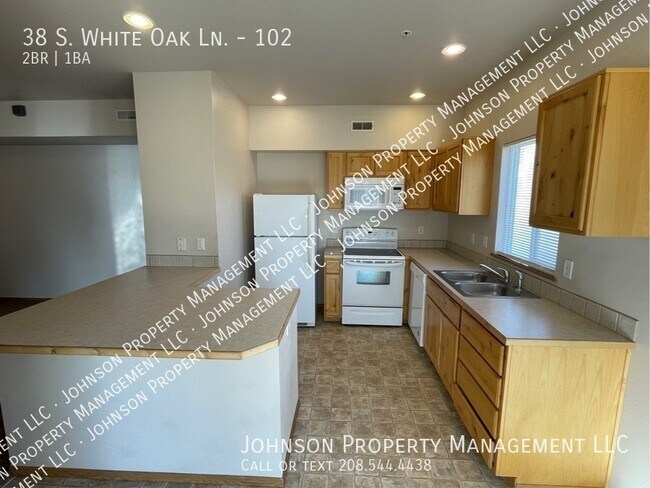 Photo - 38 S White Oak Ln Unit 102