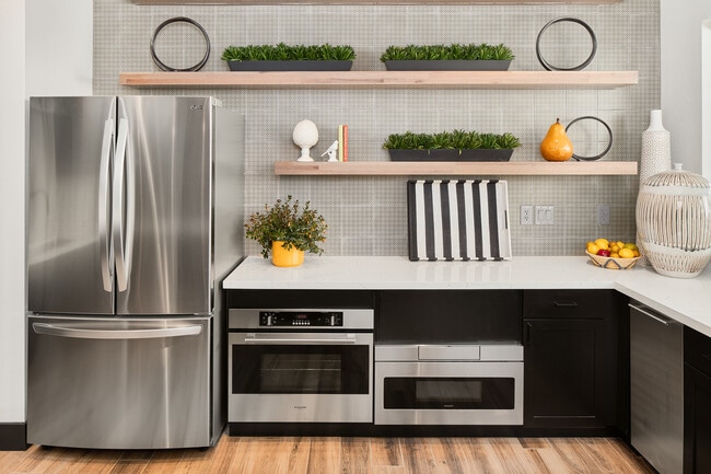 Photo - Lark on Woodmen