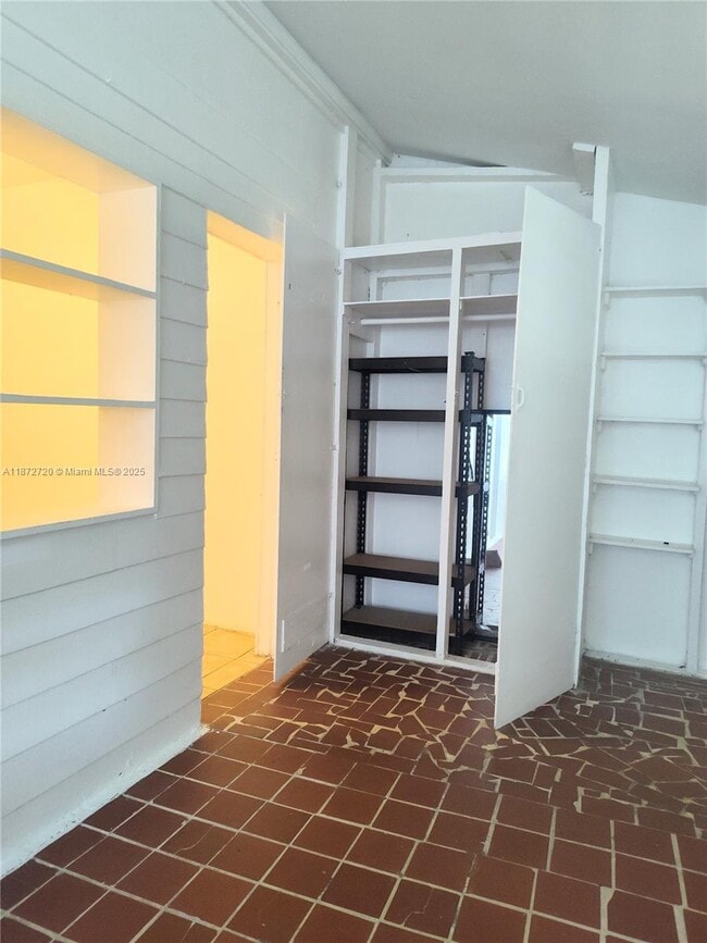 Photo - 11342 Peachtree Dr Unit 4