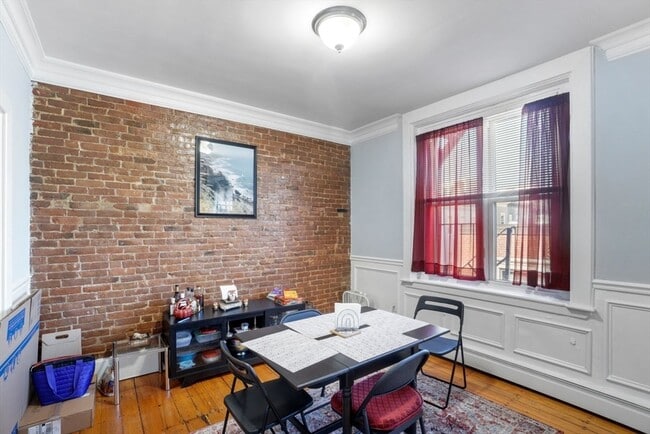 Photo - 2 Pearl St Unit 8