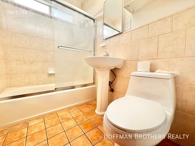 Photo - 1278 N Van Ness Ave Unit 2