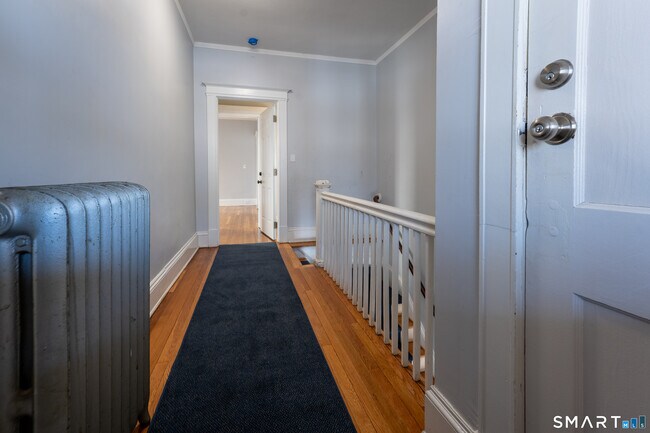 Photo - 94 Fairfield Ave Unit 2nd Floor