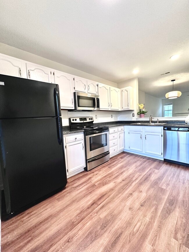 Photo - 9204 4 Mile Creek Rd