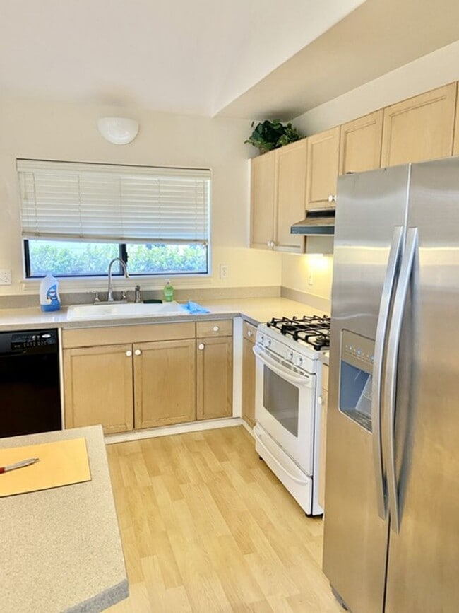 Photo - Mililani Mauka Executive home. 4 bedroom 2.5 bath home