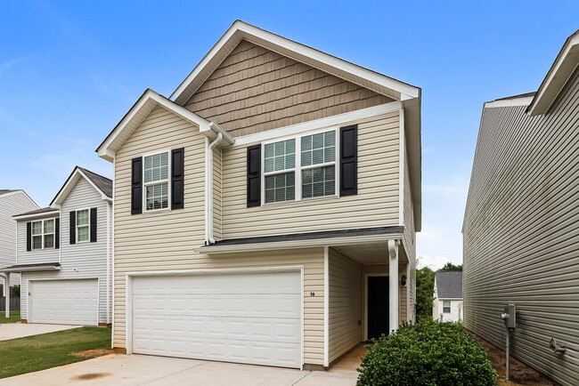 Photo - 16 Everett Cir SE