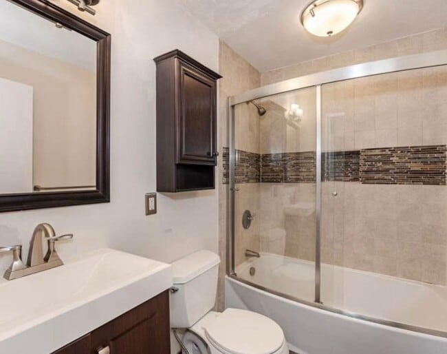 Photo - 5 Kenmar Dr Unit 5 Kenmar Drive