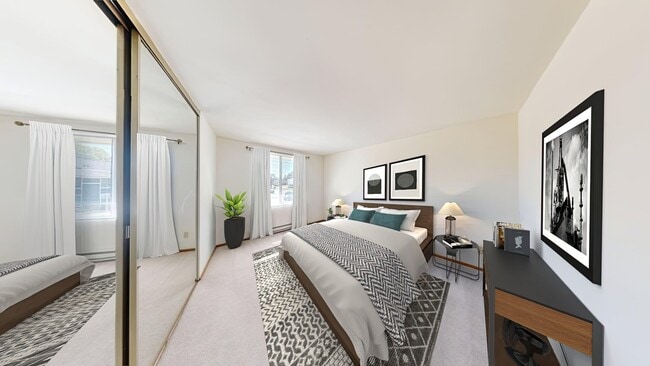 Woodridge Apartments and Townhomes