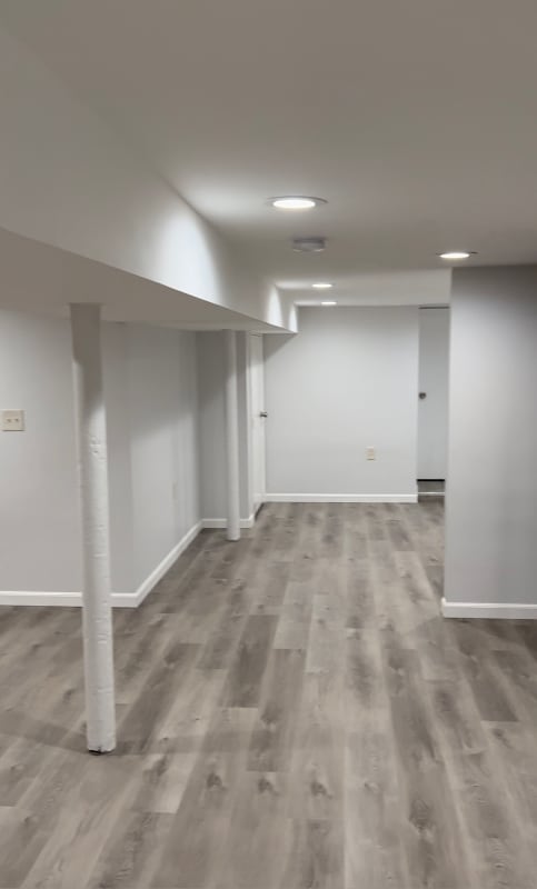 Photo - 285 Pearsall Ave