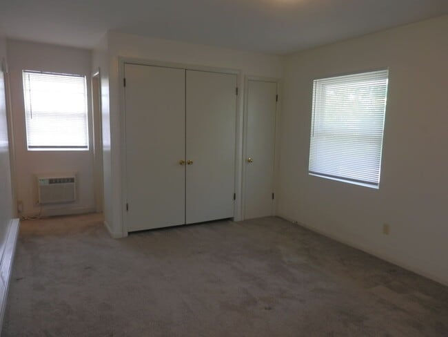 Photo - 207 Highview Ave Unit 100