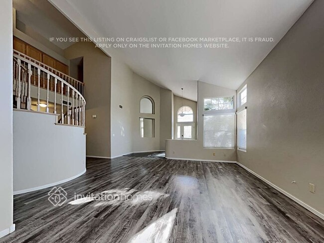 Photo - 2013 Loggerhead Rd