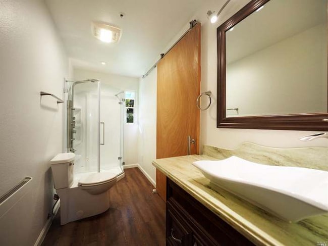 Photo - 123 Geyserville Ave