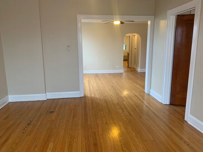 Photo - 3038 N Central Ave Unit 2ND