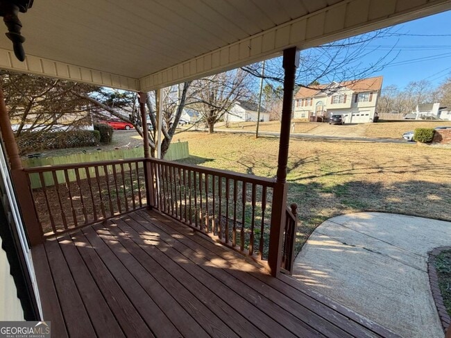 Photo - 209 Hunt Club Cir