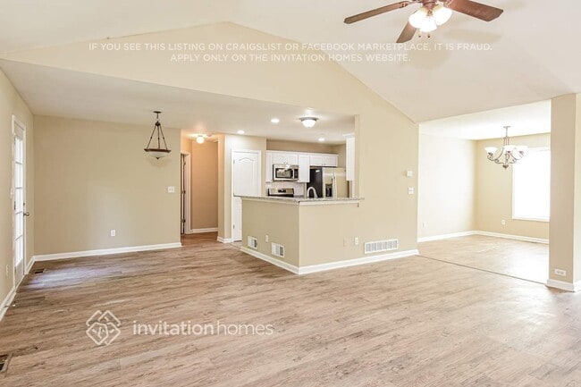 186 Sandstone Pl