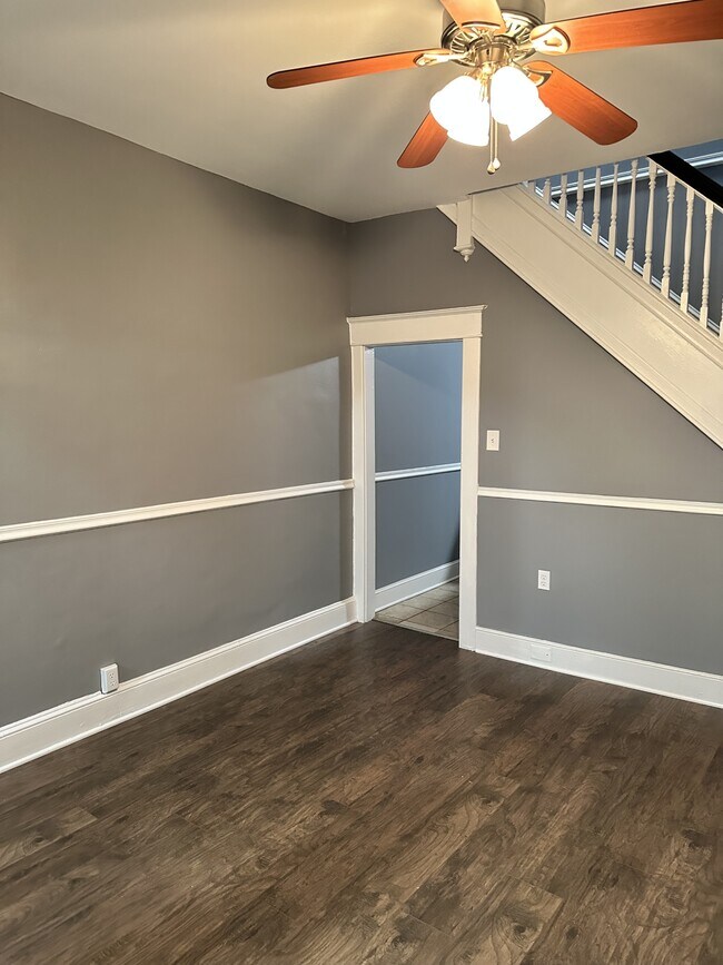 Photo - 2204 Clifton Ave