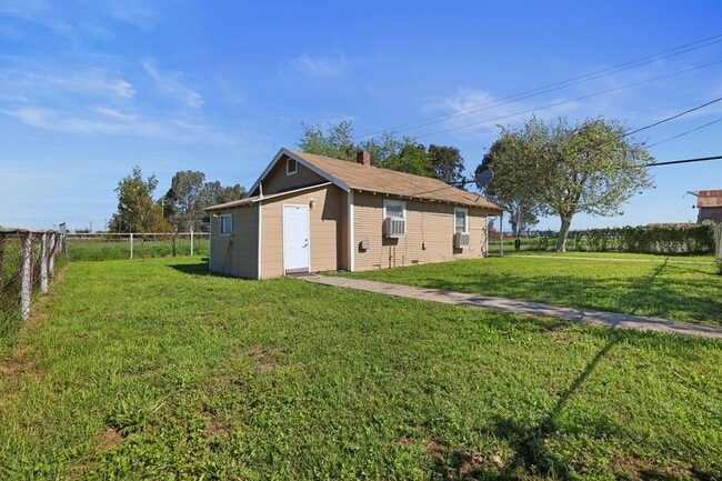 Photo - Home For Rent 11891 Valley Home Rd in Oakdale