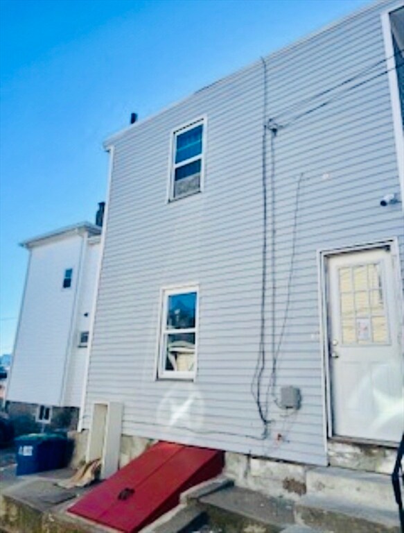 Photo - 367 McGrath Hwy Unit 1