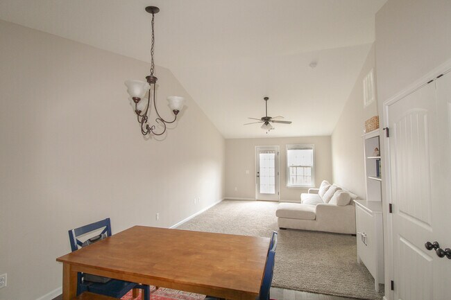 Photo - 117 Buckhaven Way