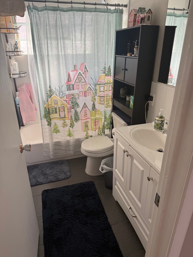 Photo - 2515 W 50th St