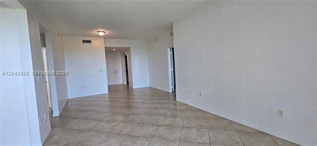 Photo - 3590 Coral Wy