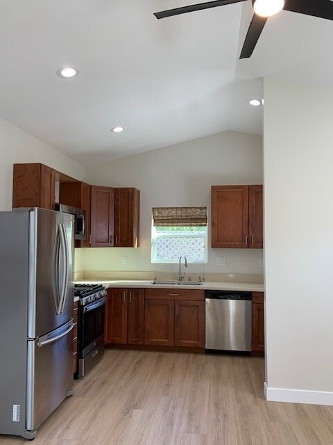 Full kitchen with appliences - 4875 W 138th St Unit 4875 half