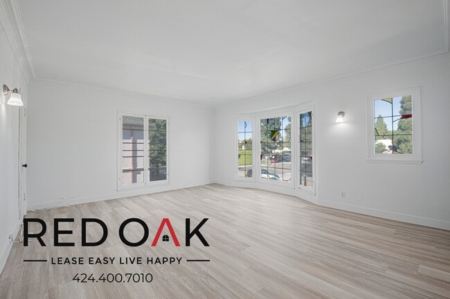 Building Photo - 6400 W Olympic Blvd Unit 6400 1/2